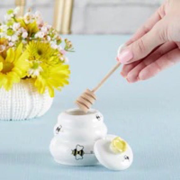 Kate Aspen Sweet As Can Bee Ceramic Honey Pot with Wooden Dipper (Set of 4) - Picture 8 of 8